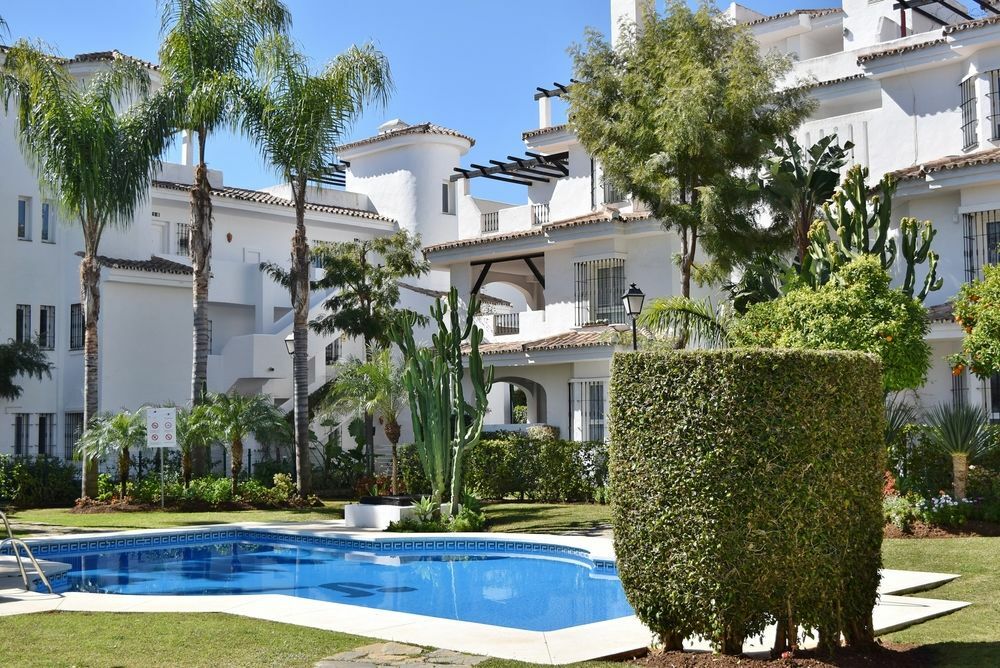 Apartamentos Y Casas Serinamar Marbella El Ángel Kültér fotó