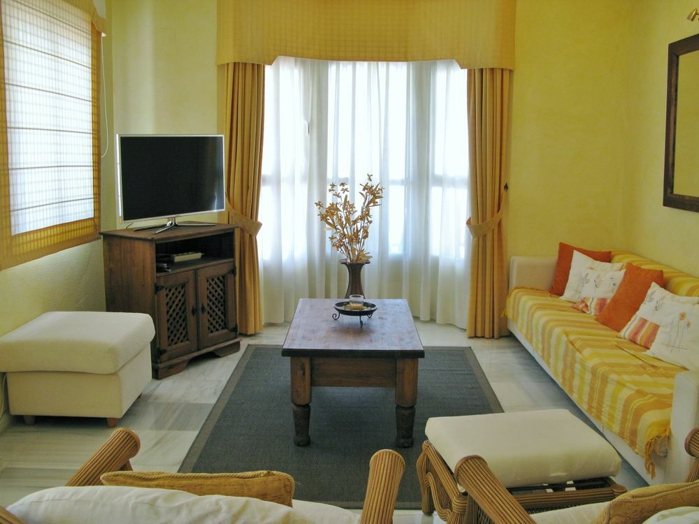 Apartamentos Y Casas Serinamar Marbella El Ángel Kültér fotó
