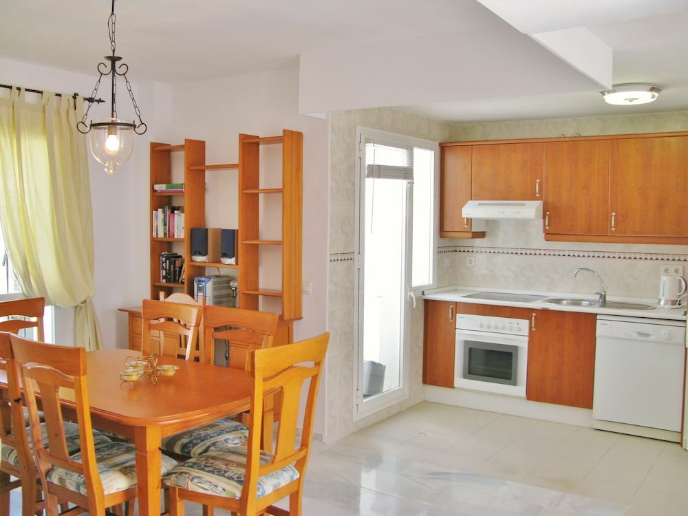 Apartamentos Y Casas Serinamar Marbella El Ángel Kültér fotó