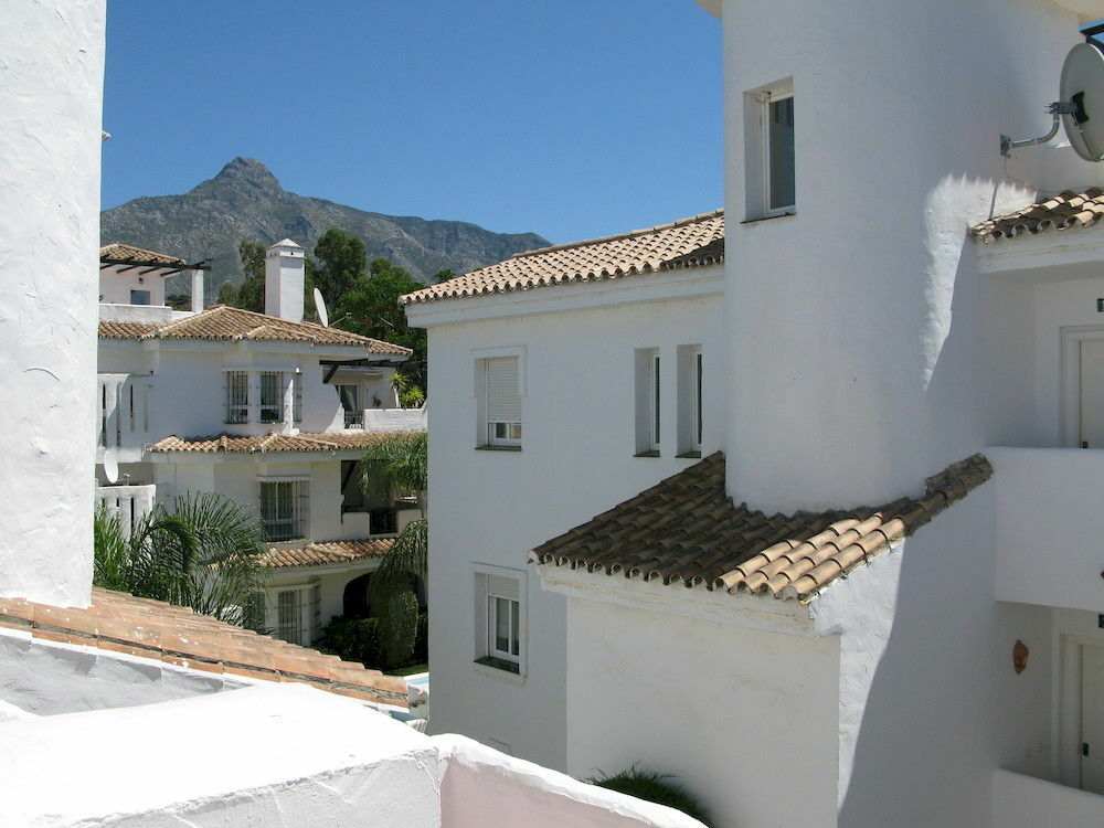 Apartamentos Y Casas Serinamar Marbella El Ángel Kültér fotó