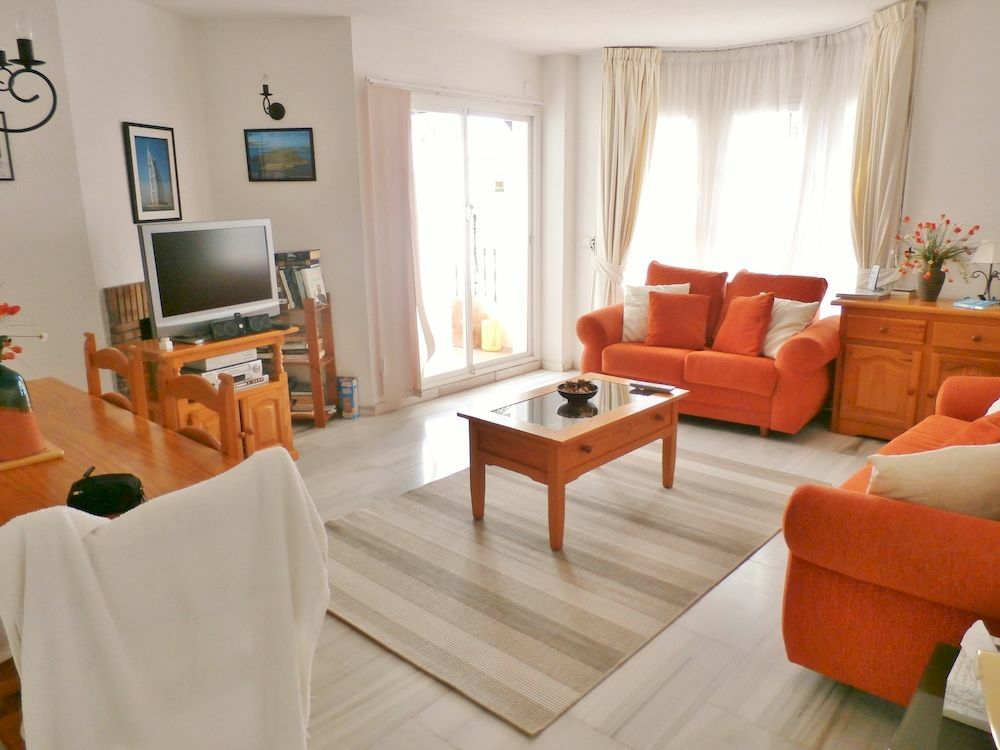 Apartamentos Y Casas Serinamar Marbella El Ángel Kültér fotó