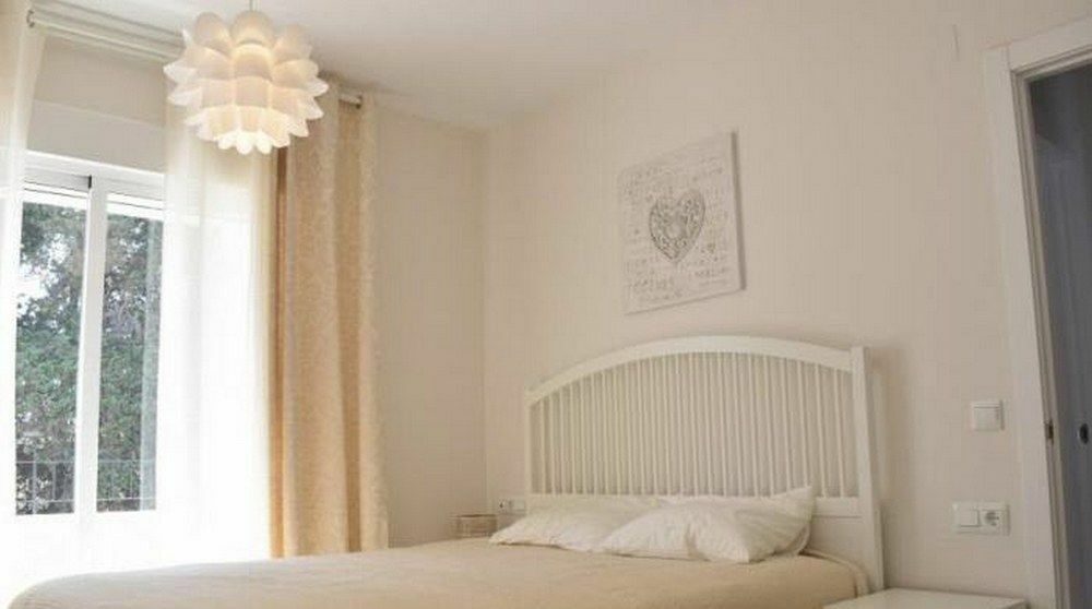 Apartamentos Y Casas Serinamar Marbella El Ángel Kültér fotó
