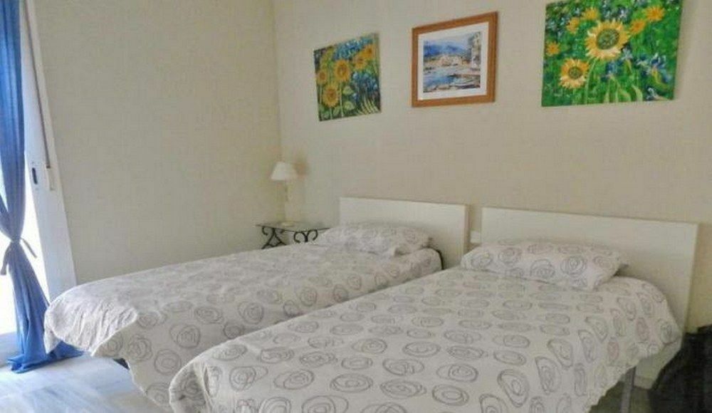 Apartamentos Y Casas Serinamar Marbella El Ángel Kültér fotó